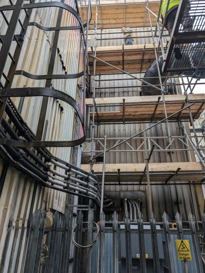 Intricate scaffolding erected on side of warehouse in Nottingham | East Midlands